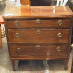 205 1209 CHEST OF DRAWERS